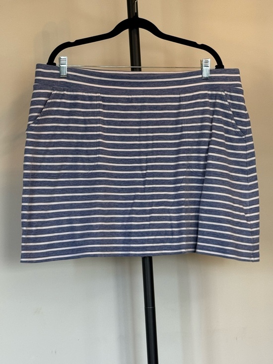 croft & barrow Dresses & Skirts - 3/$15 croft & barrow Navy and White Striped Cotton Skort